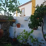 Casa Glicinias