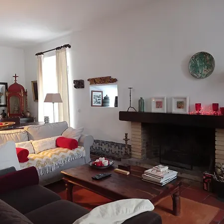 Casa Glicinias * Обидуш