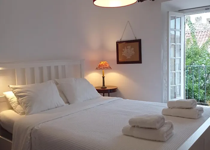 Casa Glicinias Обидуш