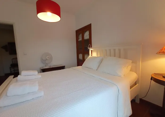 Casa Glicinias * Обидуш