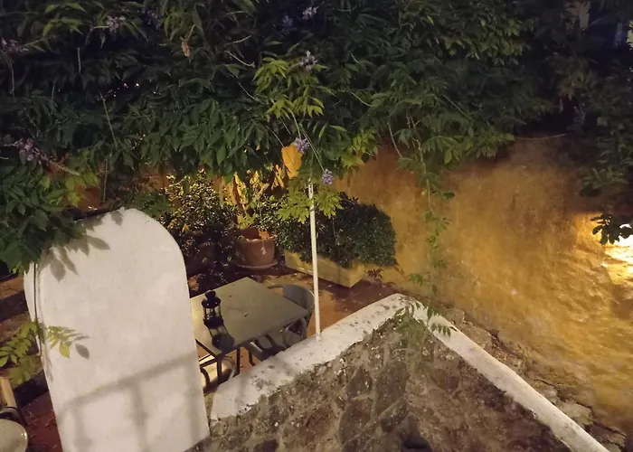 Casa Glicinias בית נופש *